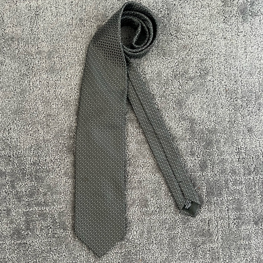 Giorgio Armani Gray Geometric Satin Silk Tie